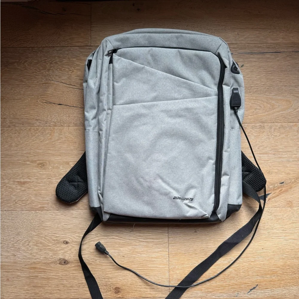 Smart laptop backpack waterproof business casual NWOT price firm!
